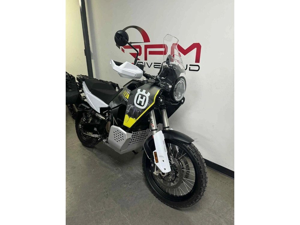 2025 Husqvarna Norden 901 Expedition Démo *2.99% Sur 60 Mois alt