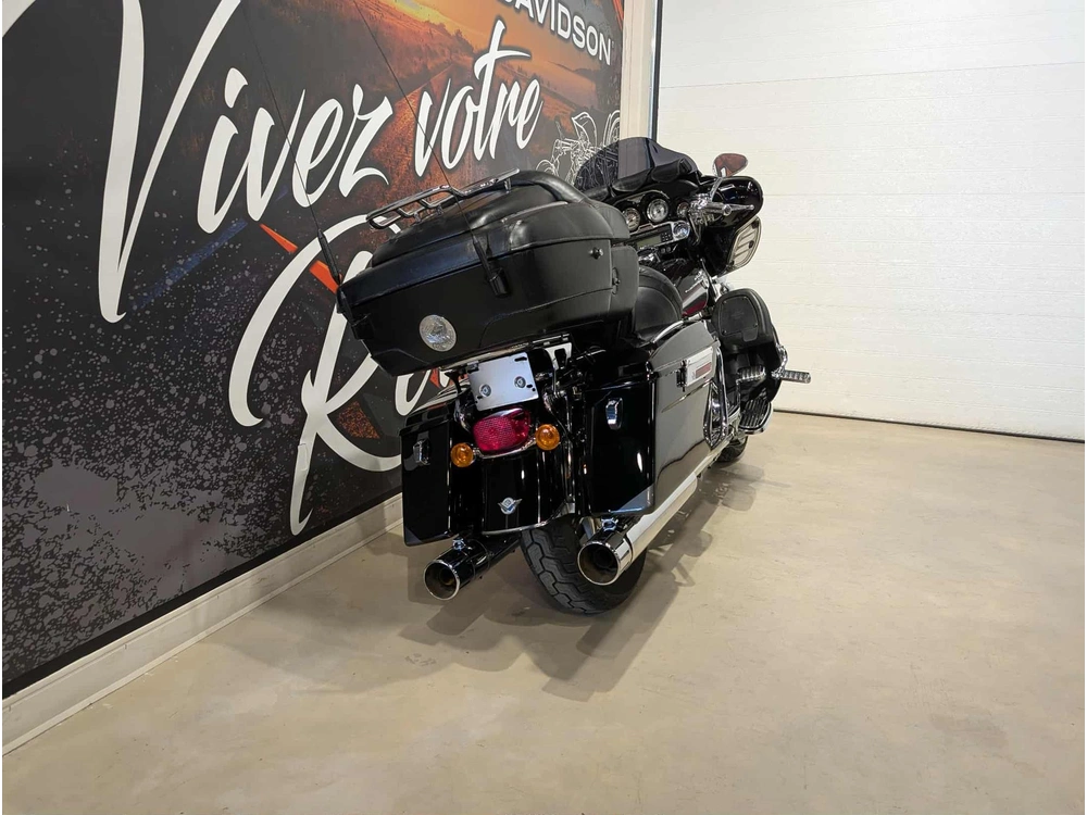 Harley-davidson Flhtcuse Cvo Ultra Classic 2006 alt