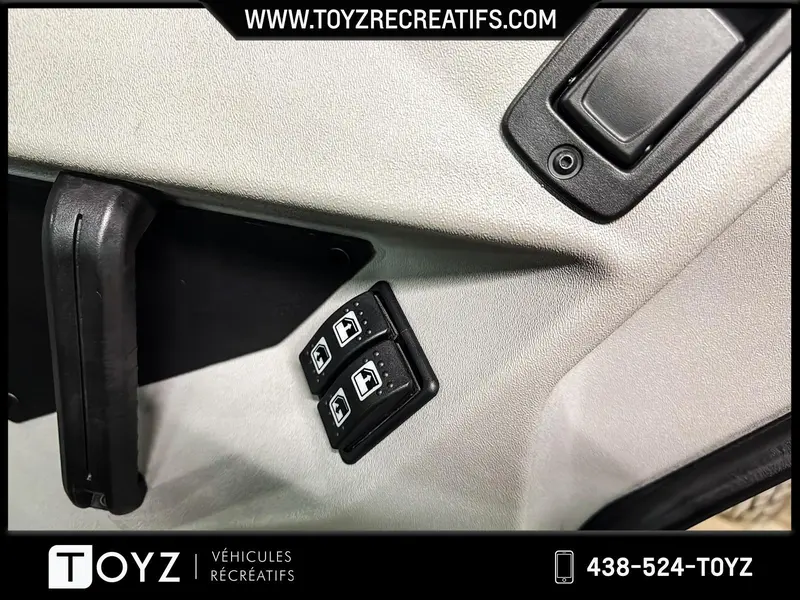 Can-Am DEFENDER LIMITED HD10 2022