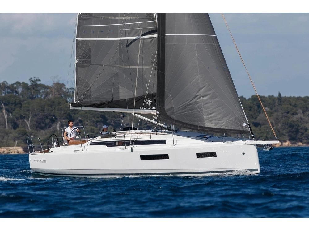 Jeanneau Sun Odyssey 350 2026 alt