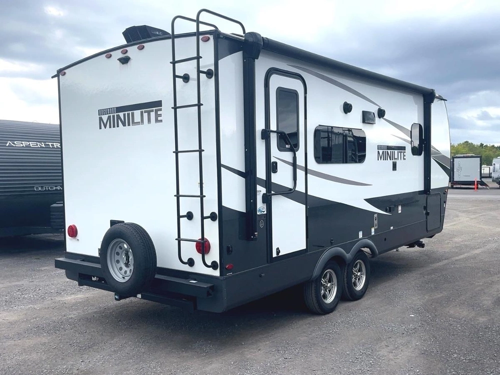 Rockwood Mini Lite 2205s 2024 alt
