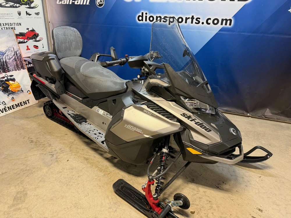 Ski-doo Grand Touring Limited 900 2023 alt