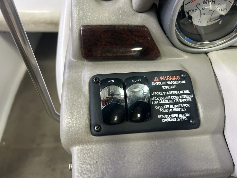 2012 Crownline 215 Ss alt