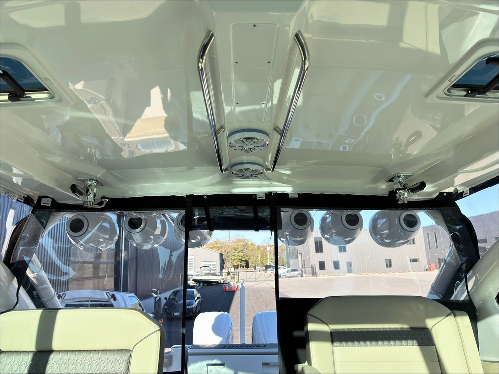 2021 Pursuit Dc 326 alt