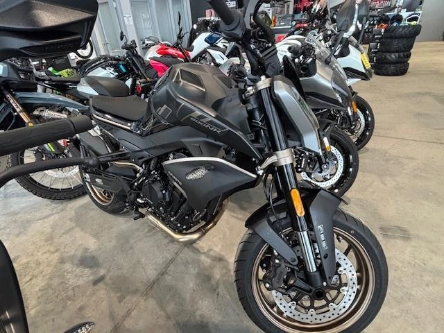 2025 Cfmoto 800nk 800nk 800 Nk Z Zr Financement 0% Disponible alt