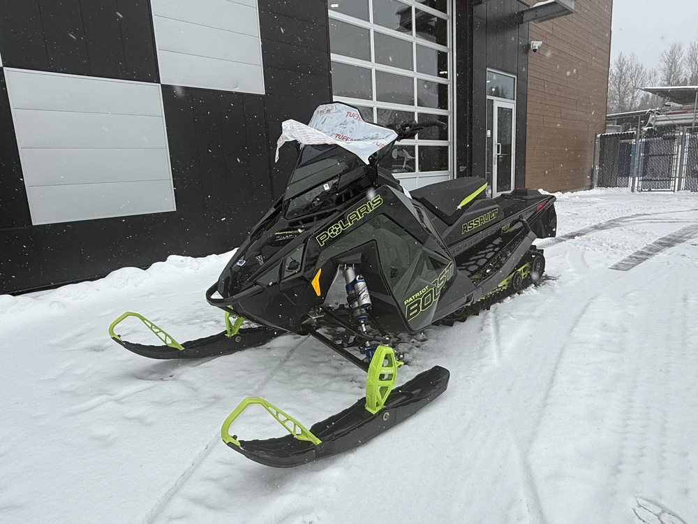 Polaris Patriot Boost Switchback Assault 146 2024 alt