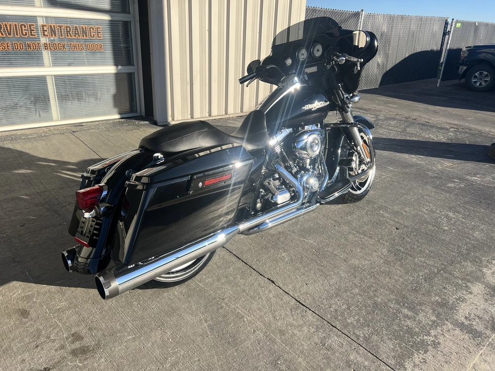 2012 Harley-davidson Street Glide alt