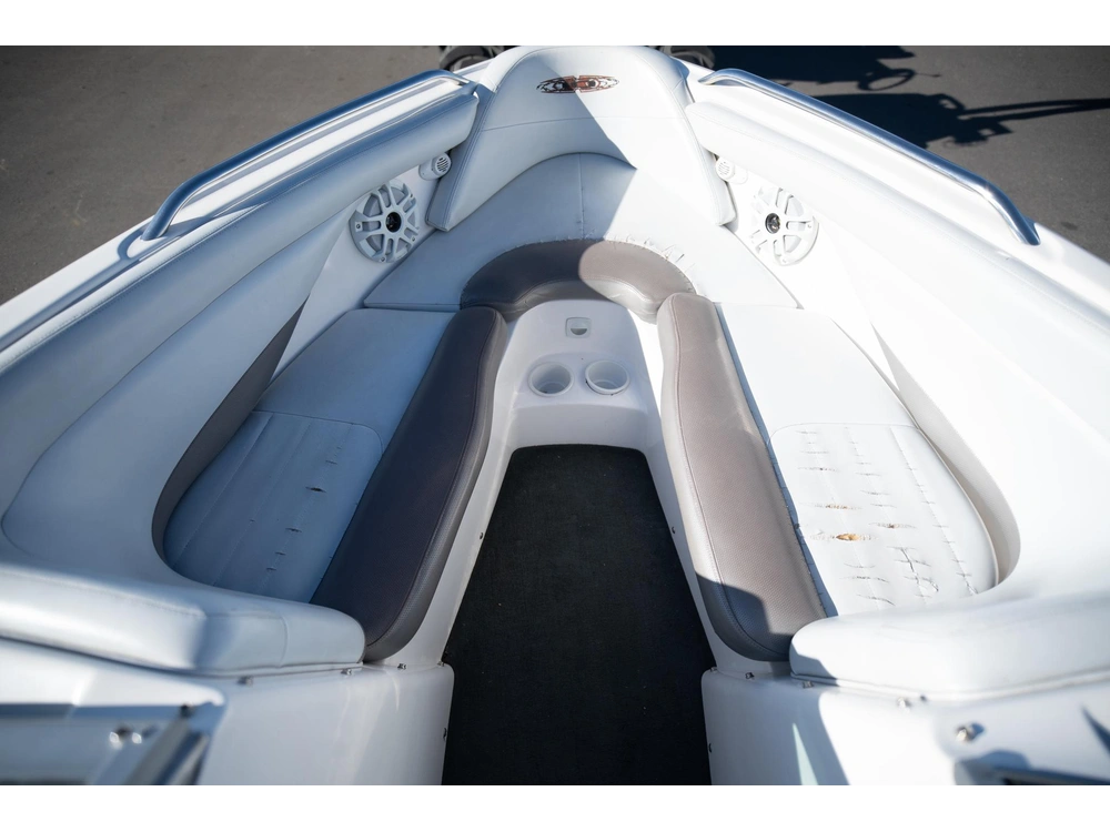 2004 Mastercraft X10 alt