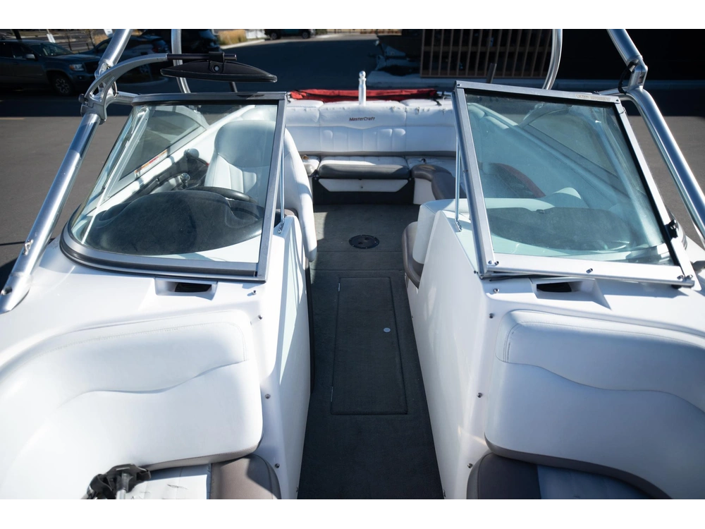 2004 Mastercraft X10 alt