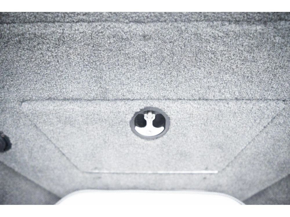 2013 Lund Boat Co 2150 Baron alt