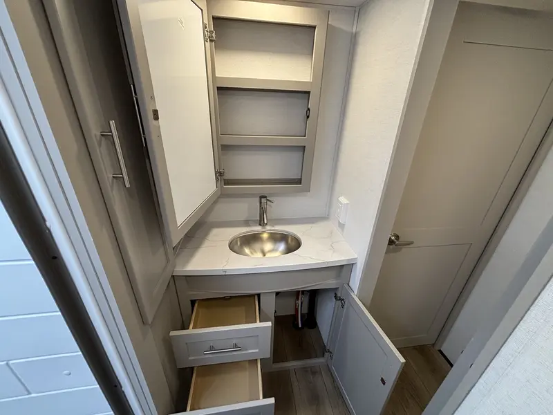 2026 Alliance Avenue 23ML