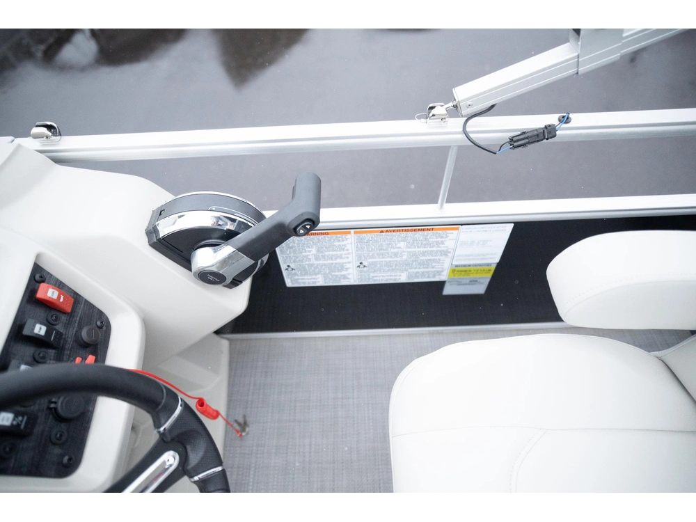 2023 Legend 20 Fun Ext alt