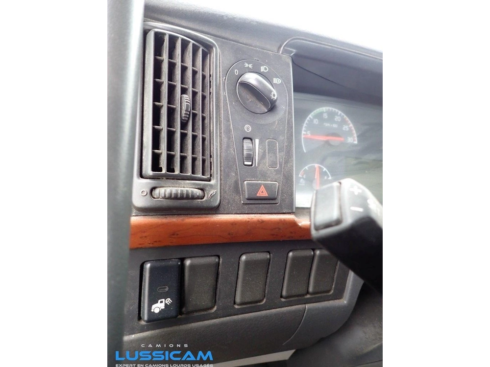 Volvo Vnl 2012