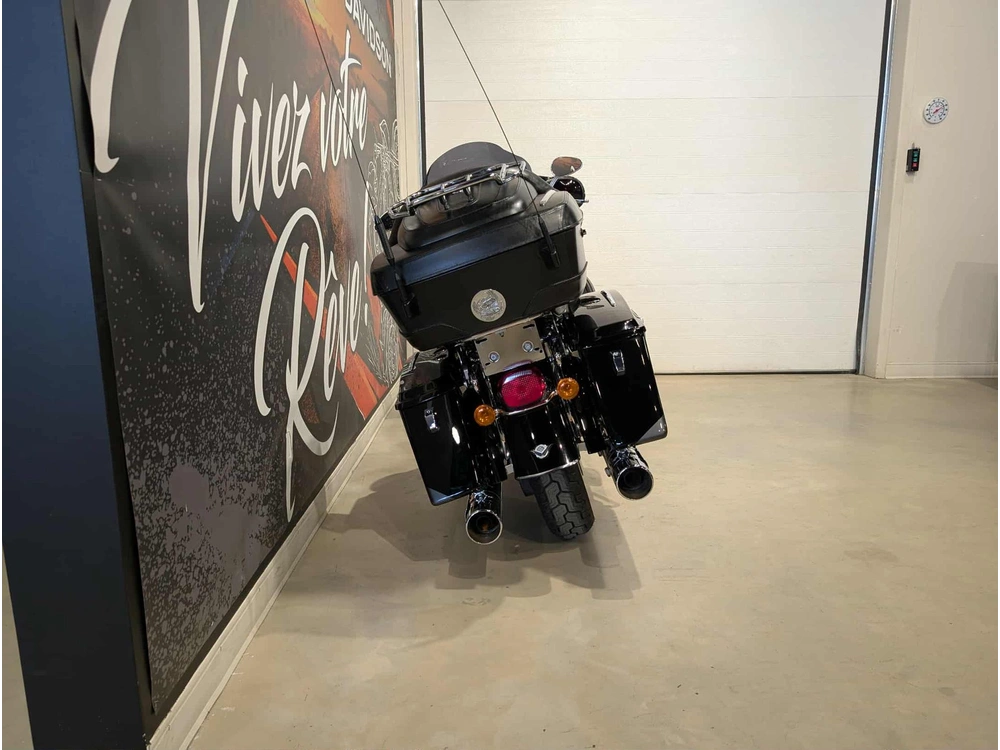 Harley-davidson Flhtcuse Cvo Ultra Classic 2006 alt