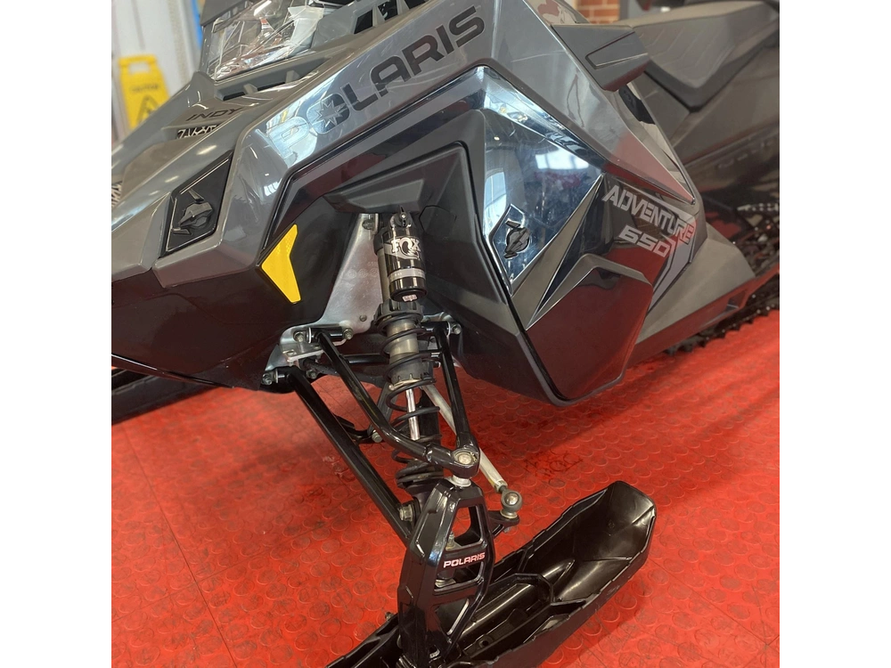2025 Polaris 650 Indy Adventure 137 alt