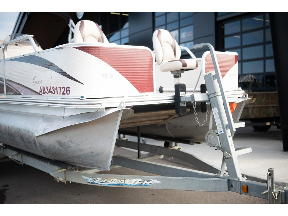 2011 Manitou Encore 23 4-point alt