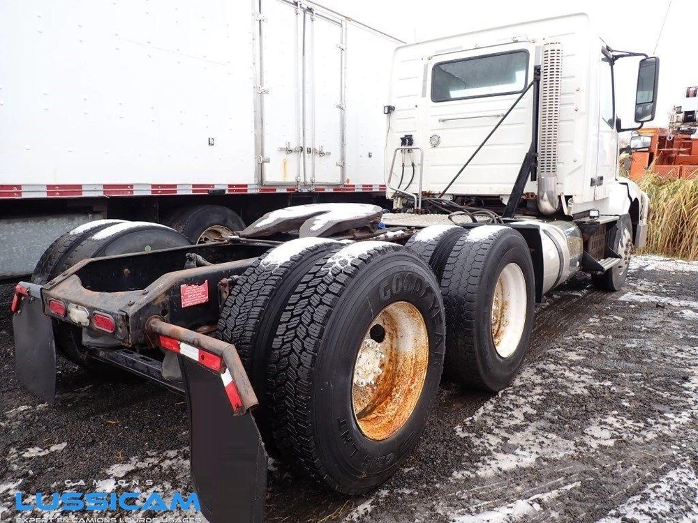 Volvo Vnl 2012