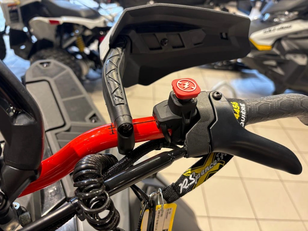 Ski-doo Summit X W/ Expert Pkg 154 850 E-tec Powdermax Light 2.5'' Shot Lac 2026 alt