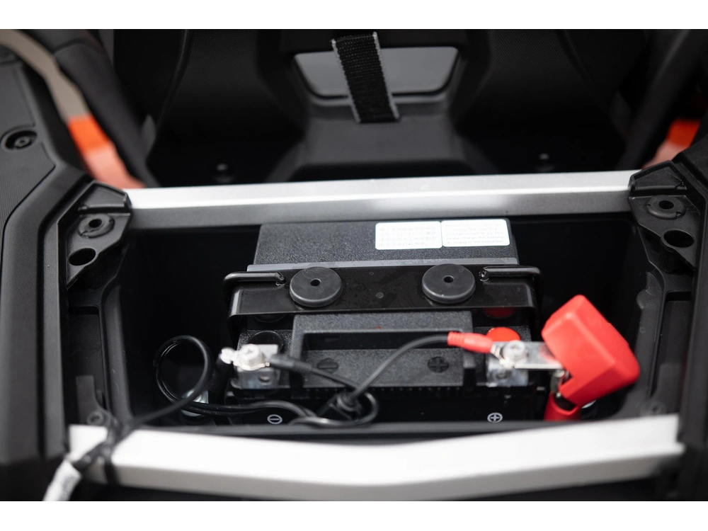 2025 Cfmoto Cforce 800 Touring alt