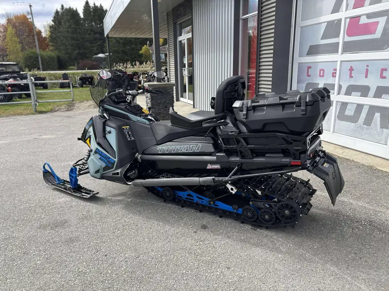 2026 Polaris 850 TITAN ADVENTURE ULTIMATE 1.8 S26AJN8RSL