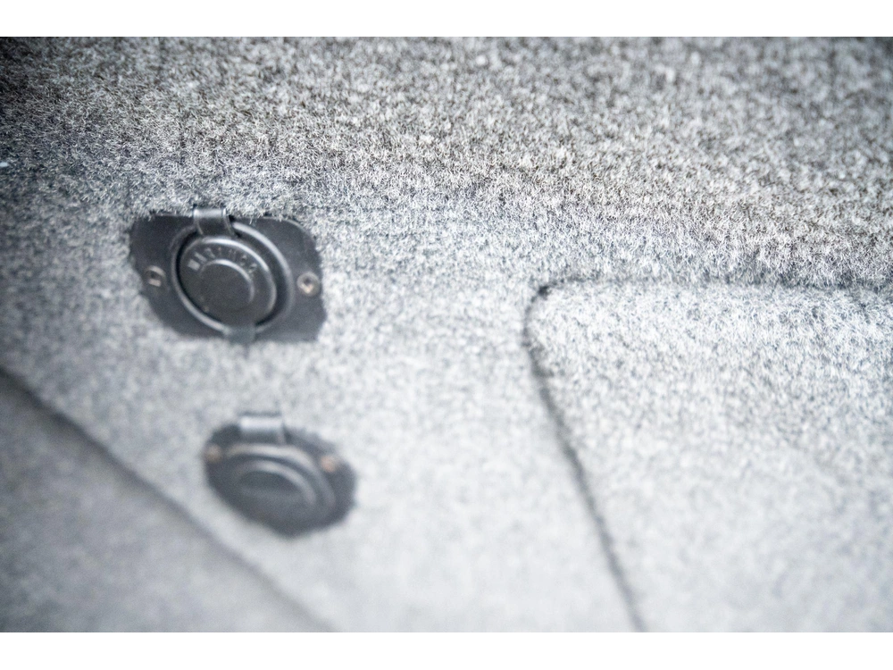 2013 Lund Boat Co 2150 Baron alt