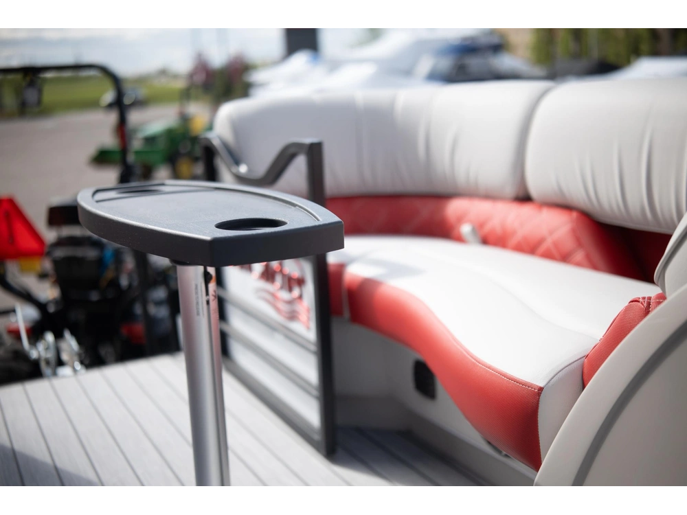 2024 Suncatcher Elite 324rc alt