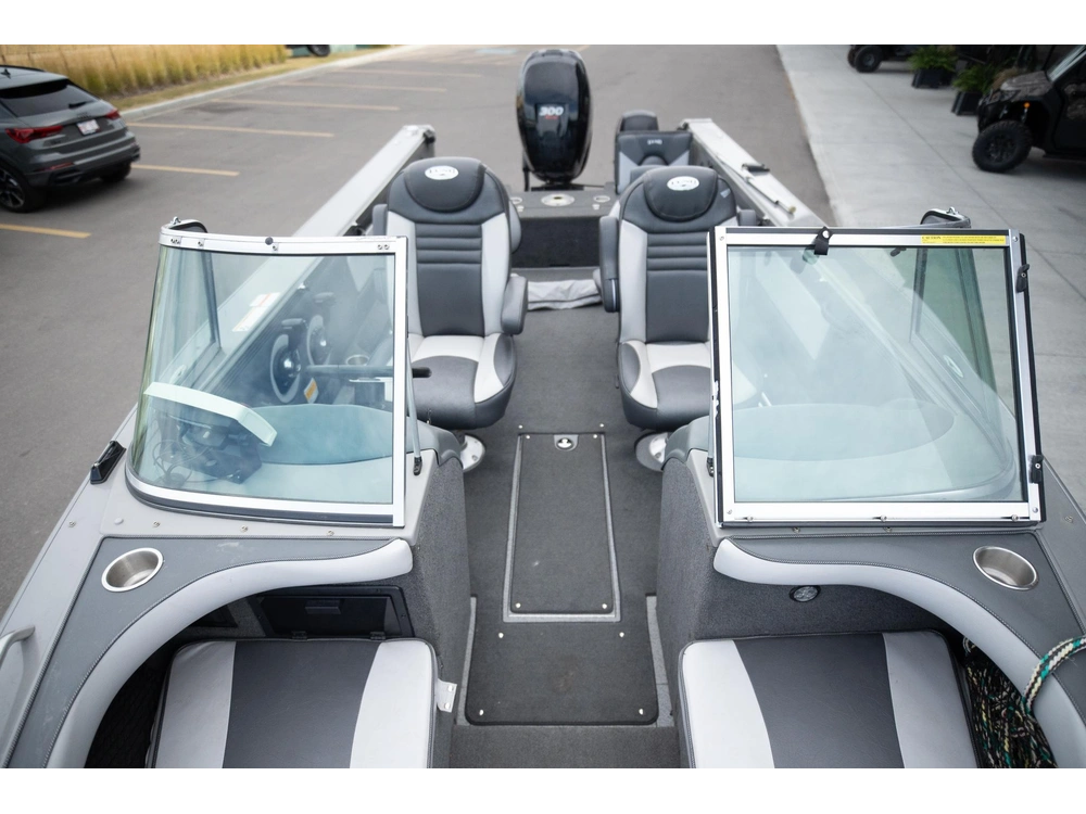 2013 Lund Boat Co 2150 Baron alt