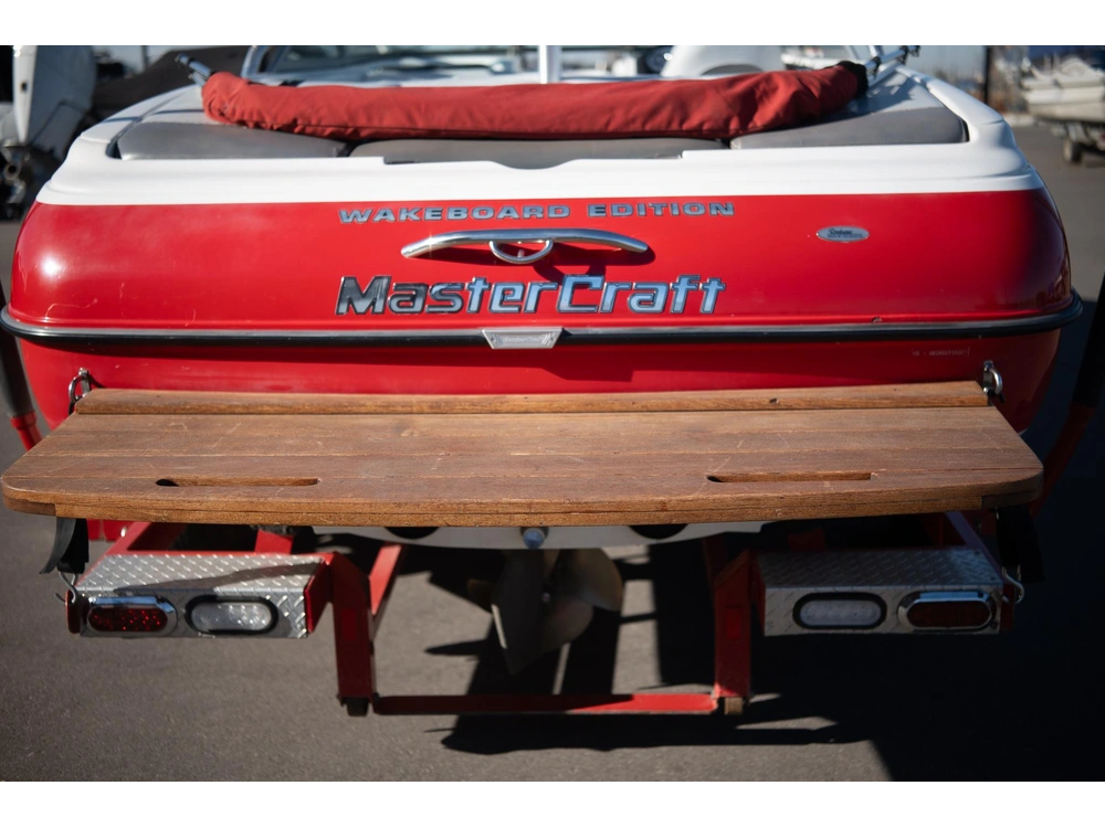 2004 Mastercraft X10 alt