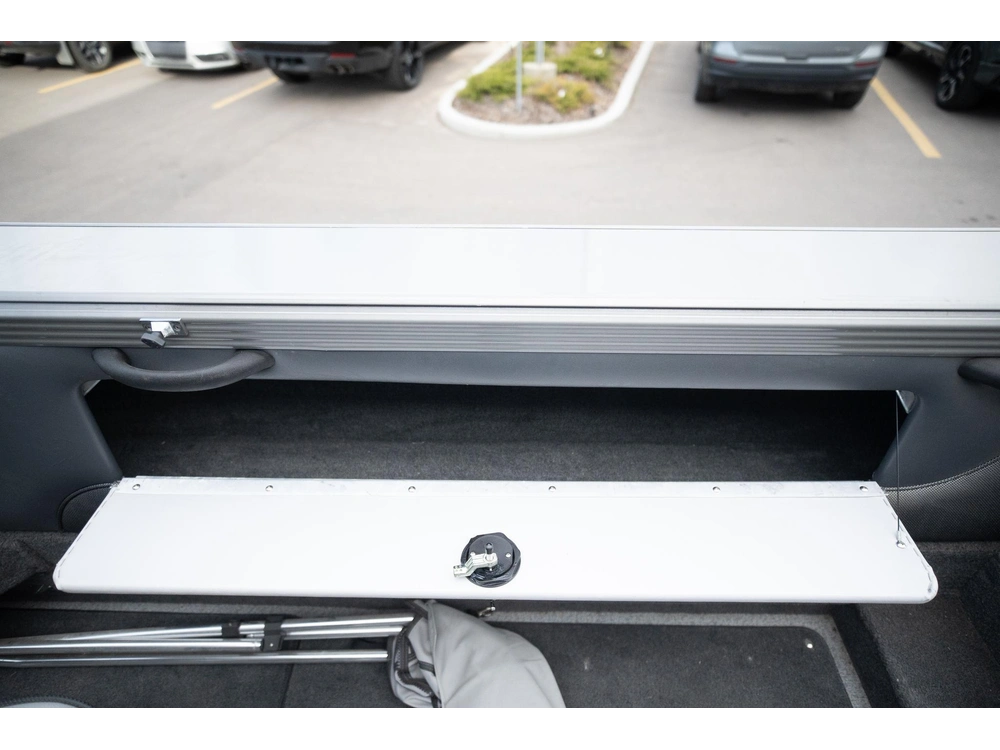 2013 Lund Boat Co 2150 Baron alt