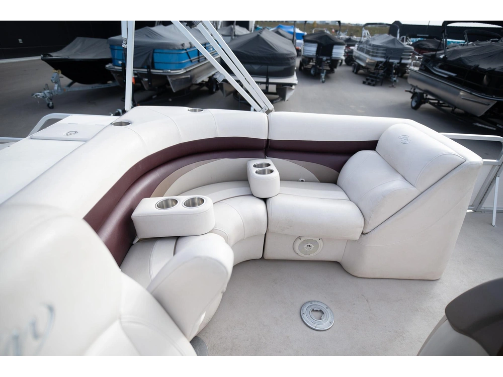 2011 Manitou Encore 23 4-point alt