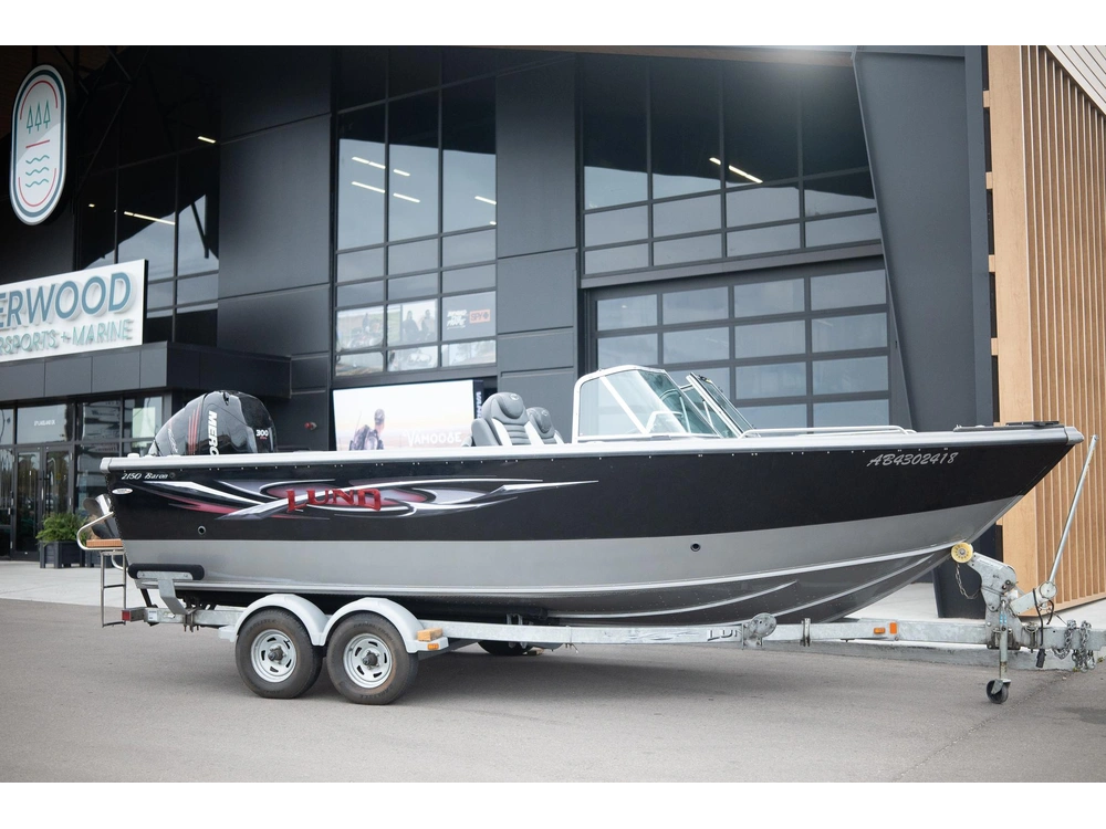 2013 Lund Boat Co 2150 Baron alt