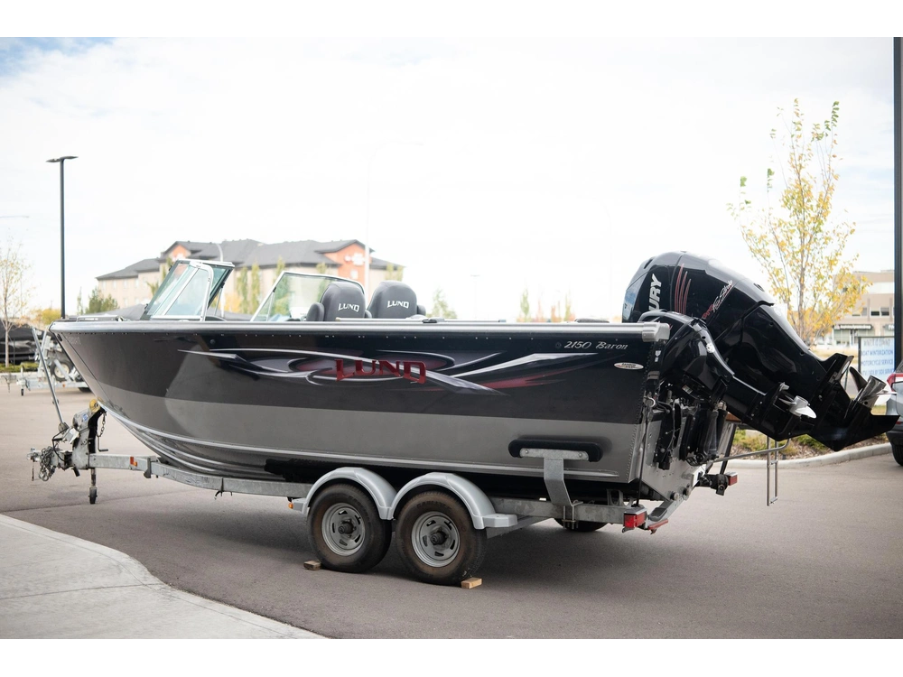 2013 Lund Boat Co 2150 Baron alt