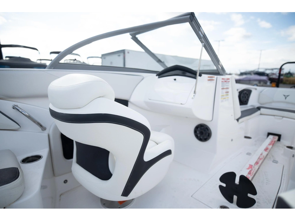 2020 Campion A20 Br alt