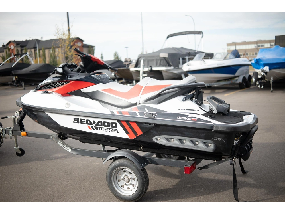 2012 Sea-doo Wakepro alt