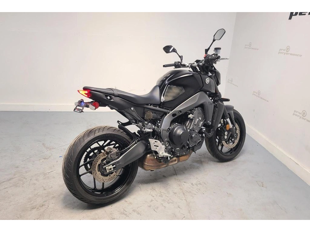 2022 Yamaha Mt-09 Abs alt
