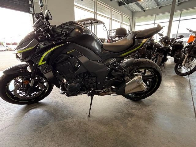2018 Kawasaki Z1000r Abs Z1000r Z 1000r Z1000 R Zr1000 Zr 1000 Impeccable alt