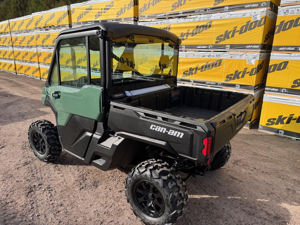 Can-am Defender Dps Cab Hd9 2026 alt