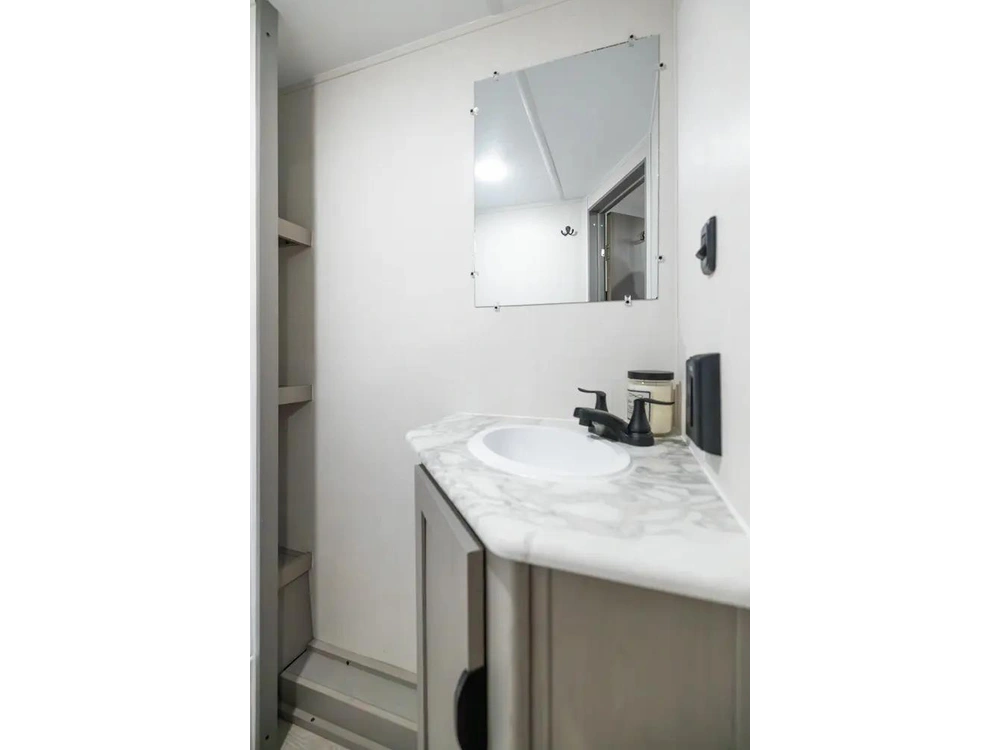 2026 Forest River Viking 18dbs alt