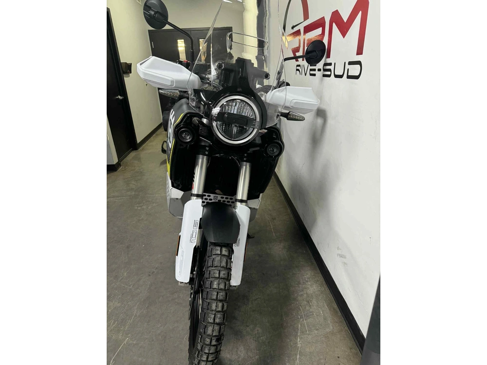 2025 Husqvarna Norden 901 Expedition Démo *2.99% Sur 60 Mois alt