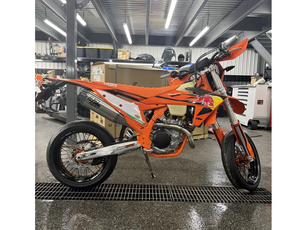 KTM 500 EXC-F CHAMPION 2025 - CHAMPION