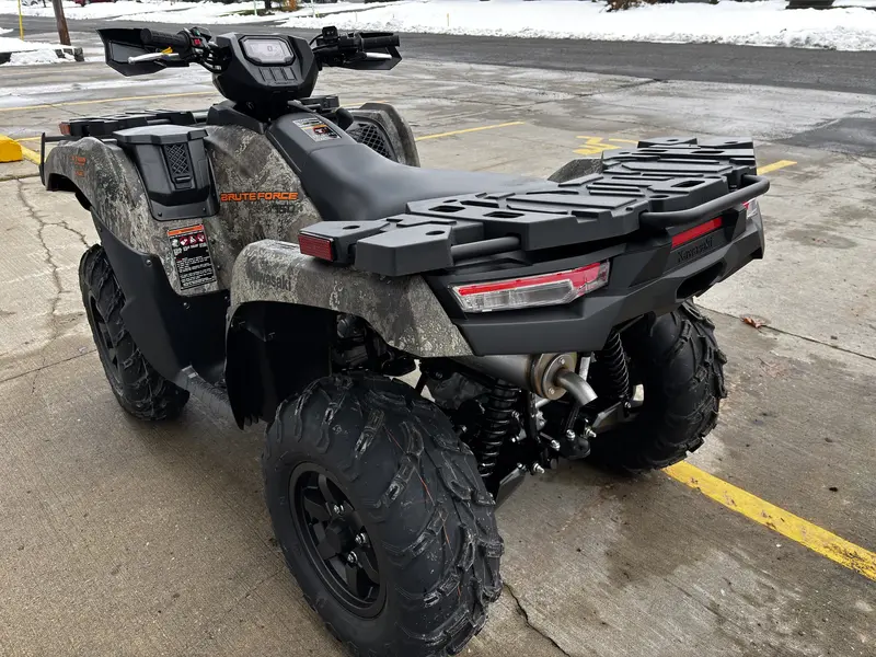 Kawasaki BRUTE FORCE 750 EPS SE CAMOUFLAGE 2026