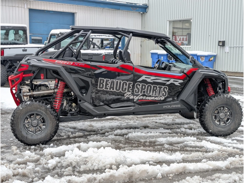 2025 Polaris Rzr Pro Xp 4 Ultimate - Onyx Black Modèle Démo | Plus De 6000$ D'équipement Essai Possible | Accessoires En Sus alt