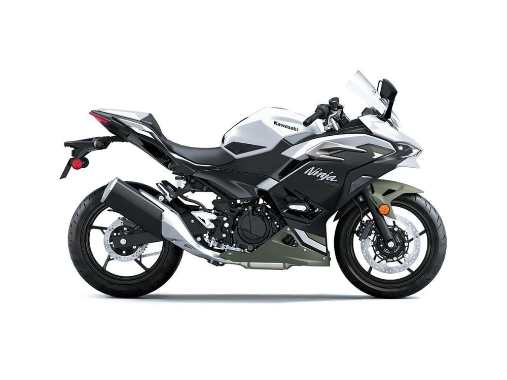 2026 Kawasaki Ninja 500 Se alt
