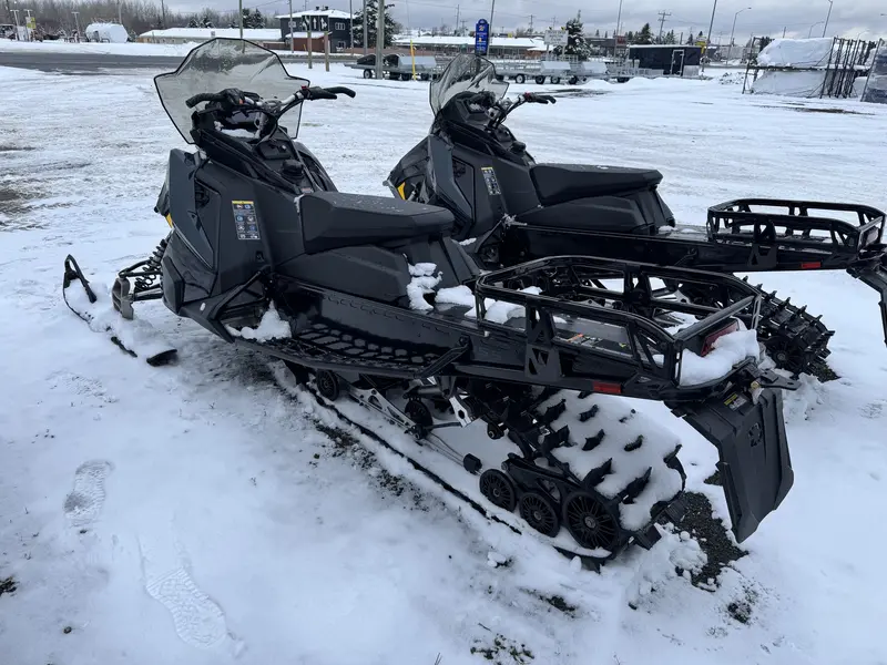 2026 Polaris 650 VOYAGEUR XC 155 X 2"