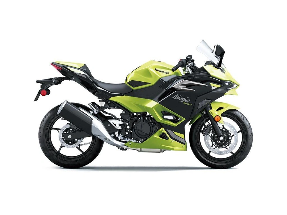 2026 Kawasaki Ninja 500 Se alt