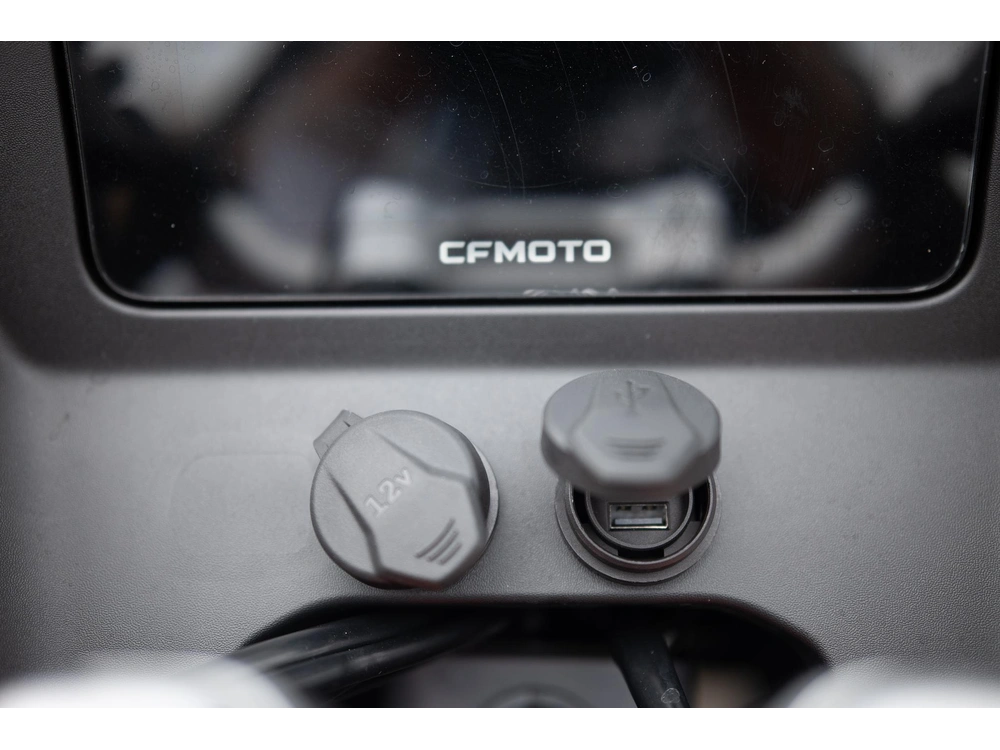 2025 Cfmoto Cforce 800 Touring alt