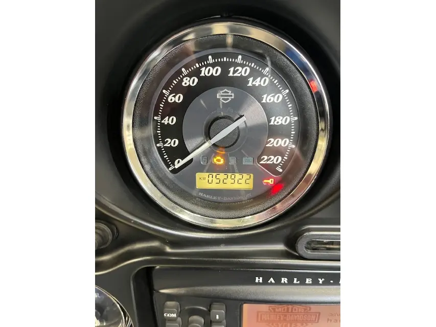 Harley-Davidson FLHTK Ultra LimitedFLHTK 2012