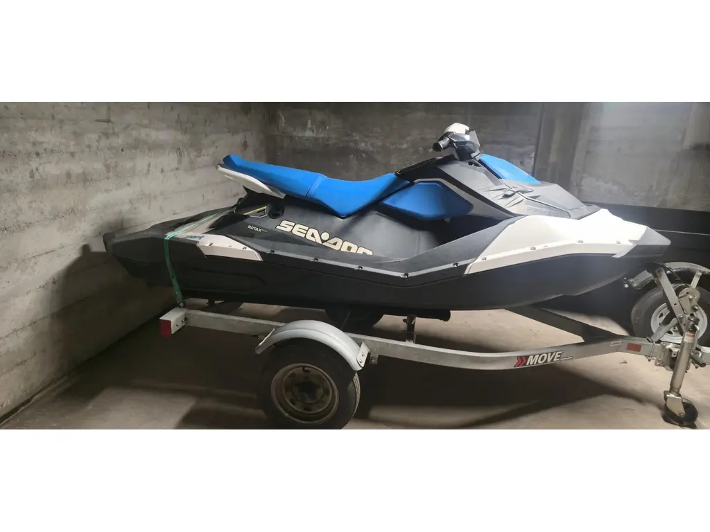 2018 Sea-Doo Spark 3up 900 iBR/Conv. 