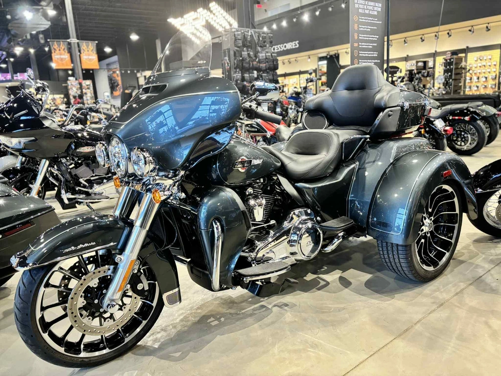 Harley-davidson Triglide Ultra Flhtcutg 2025 alt