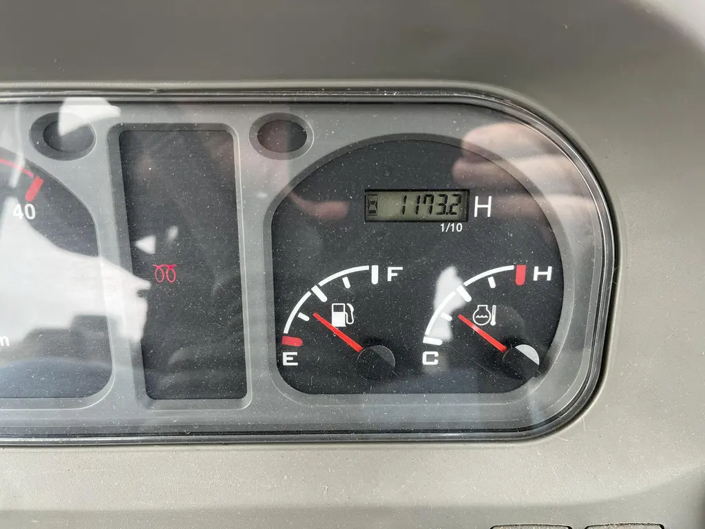 Mahindra 2555 HST 2016